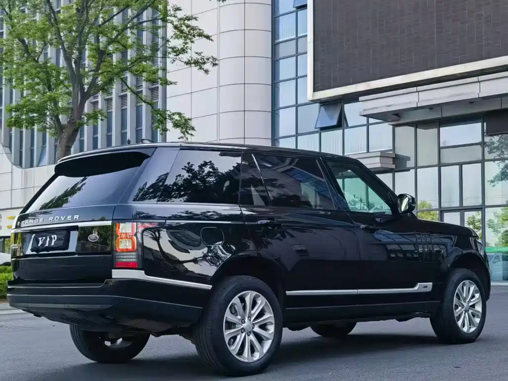 Land Rover Range Rover 2018 — фото 8