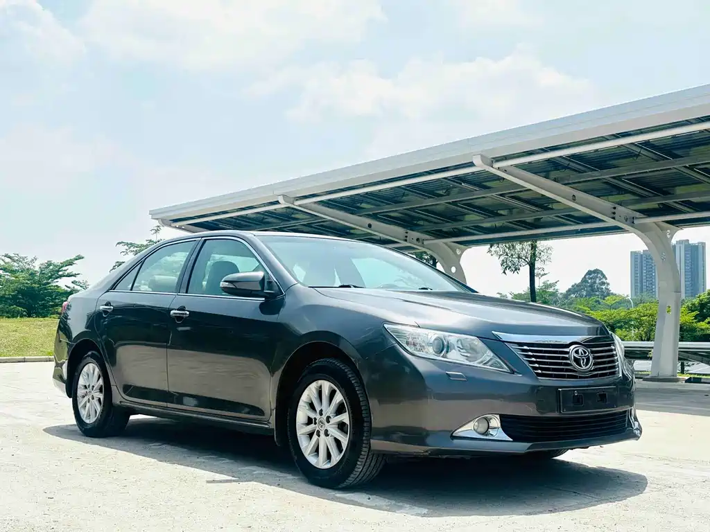 Toyota Camry 2012