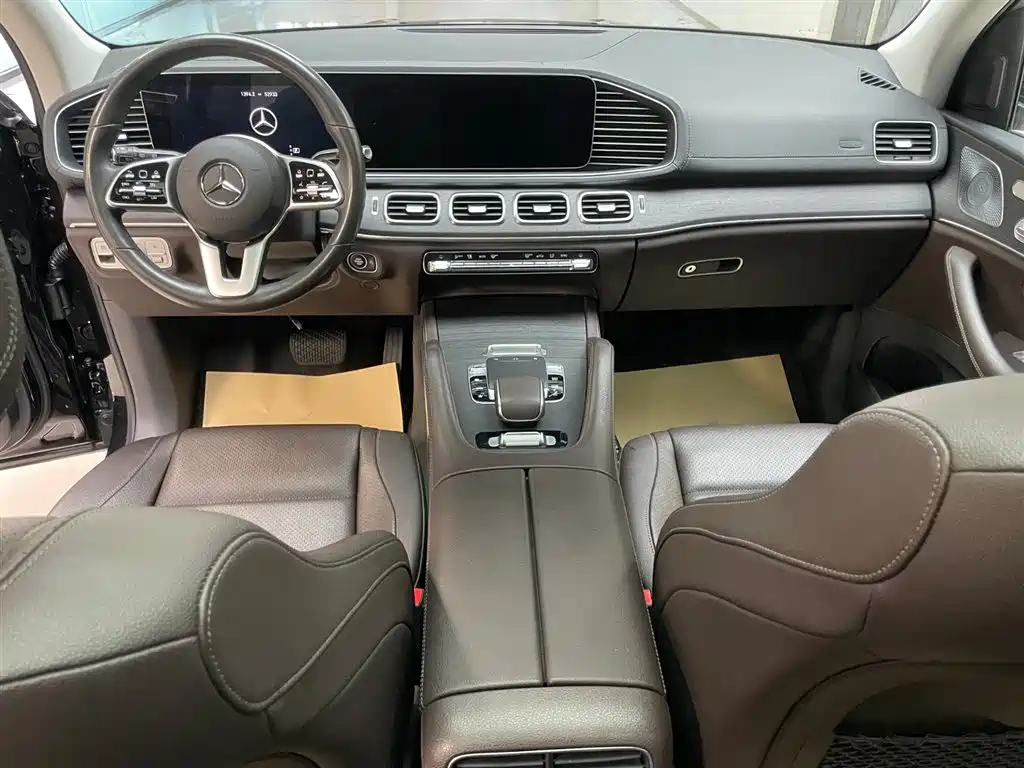 Mercedes-Benz GLE 2020 — фото 14