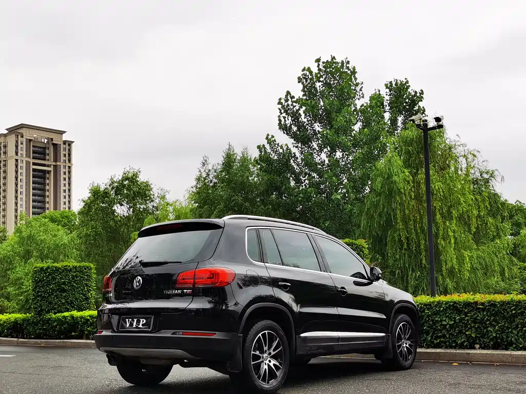 Volkswagen Tiguan 2015 — фото 5