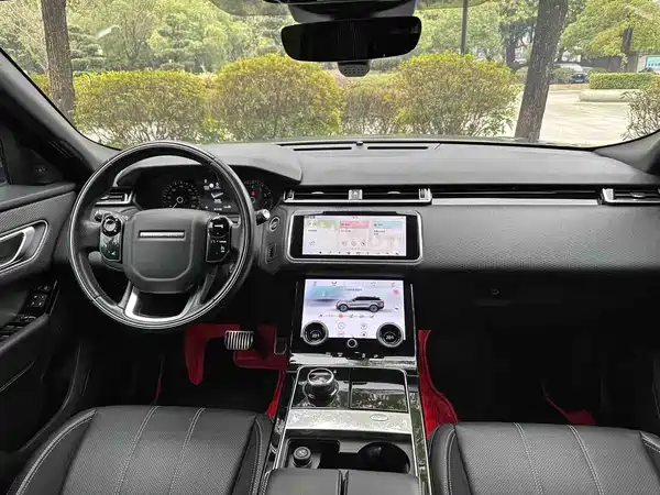 Land Rover Range Rover Velar 2020