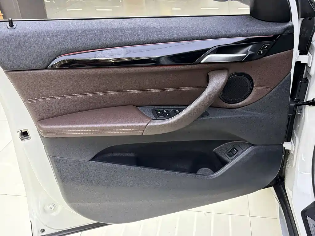 BMW X1 2020