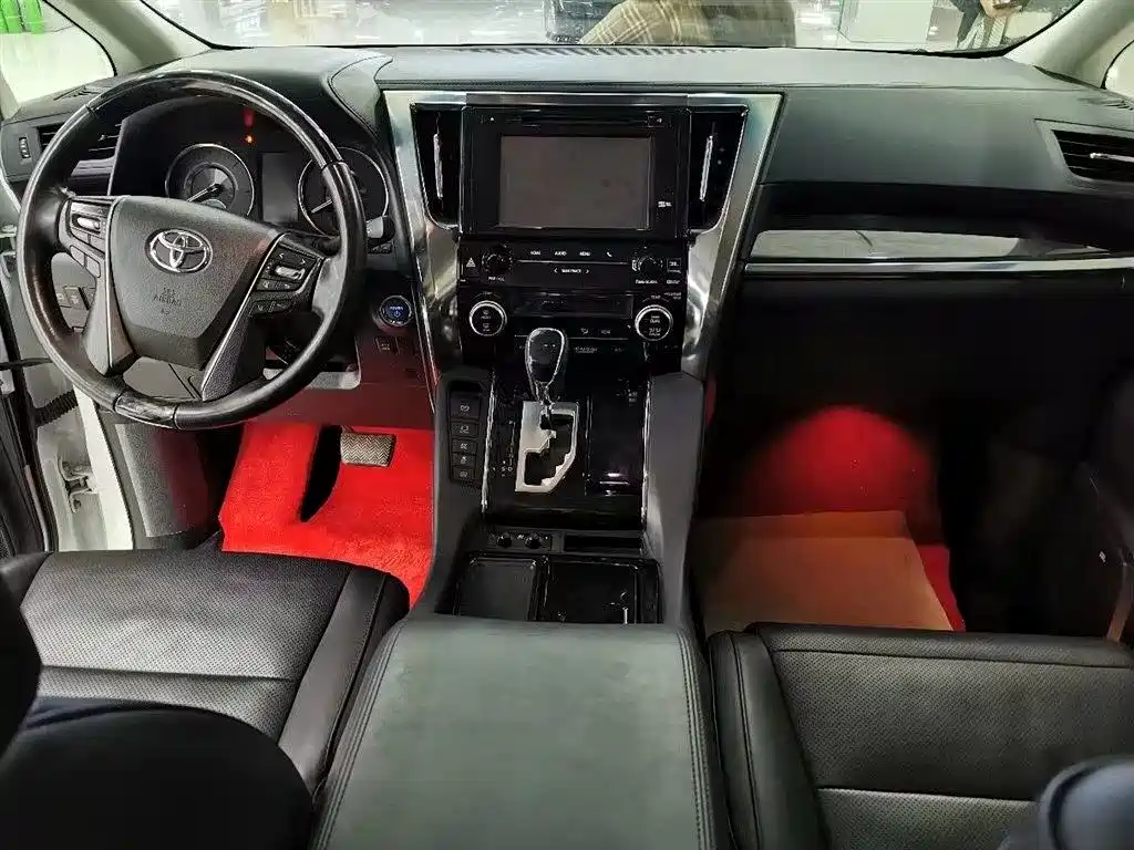 Toyota Vellfire 2019 — фото 4