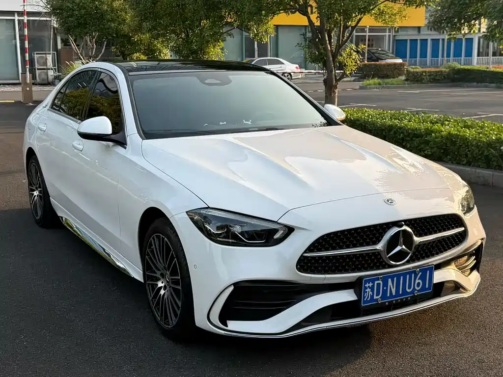 Mercedes-Benz C-Class 2023 — фото 2