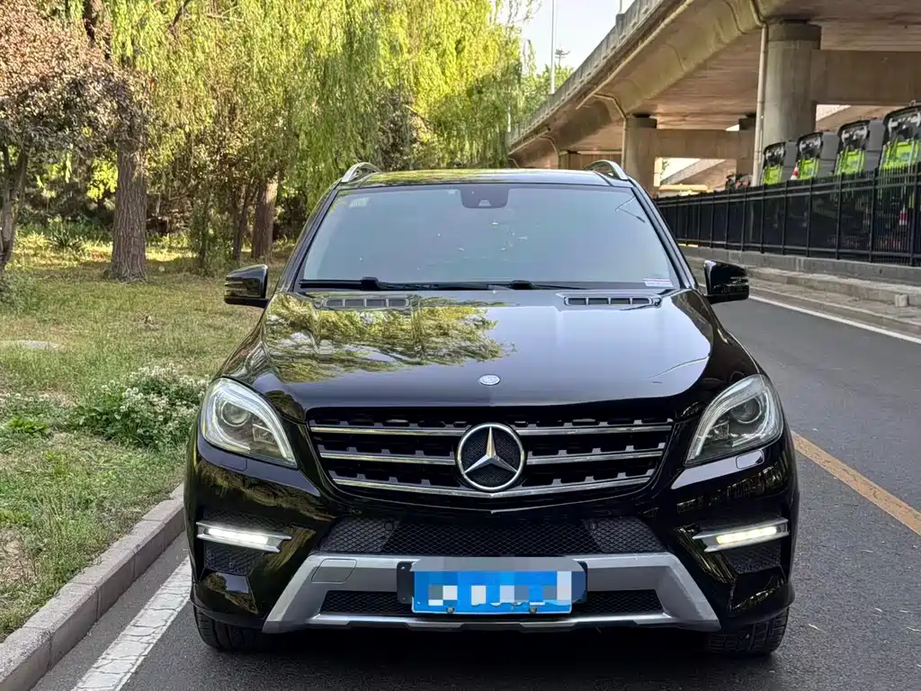 Mercedes-Benz M-Class 2013 — фото 2