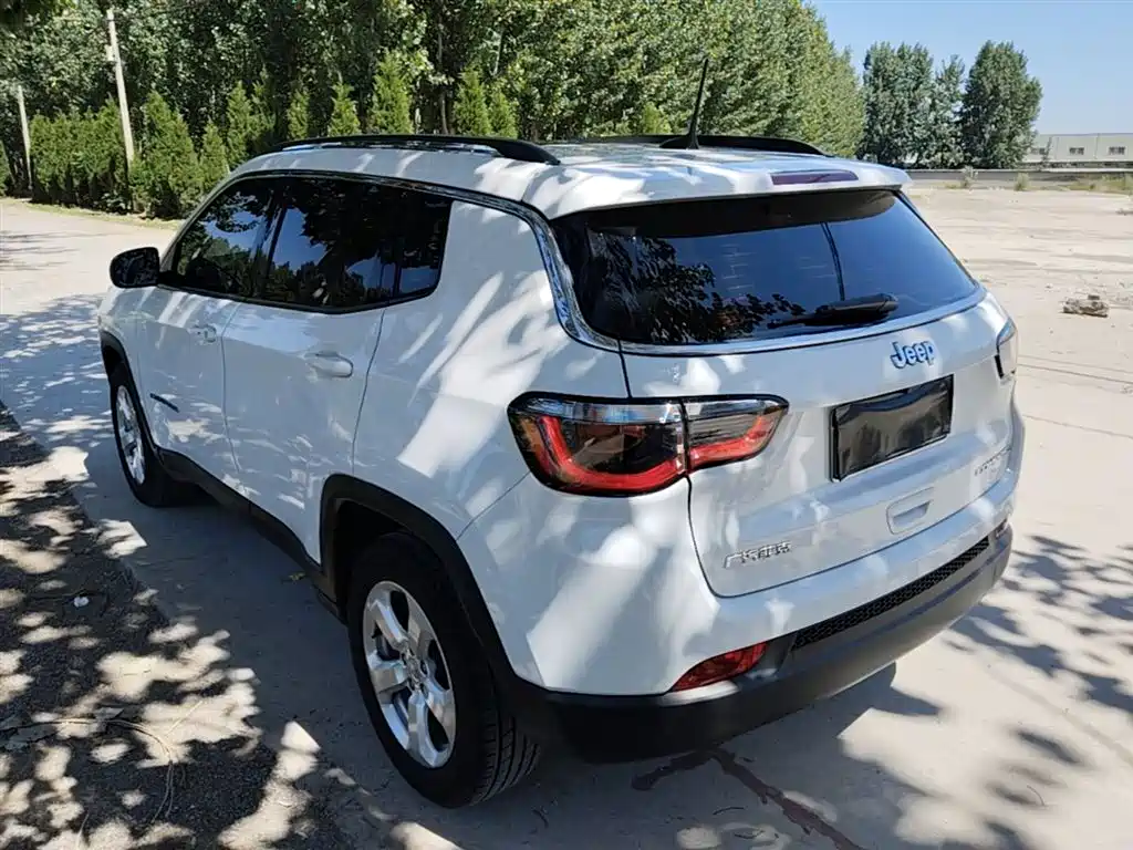 Jeep Compass 2020 — фото 5