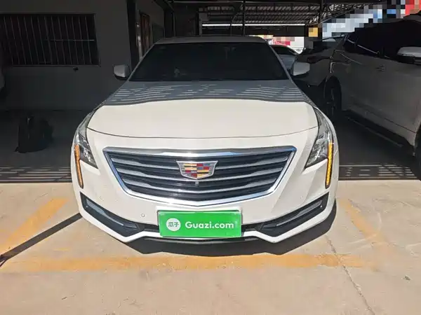 Cadillac CT6 2017