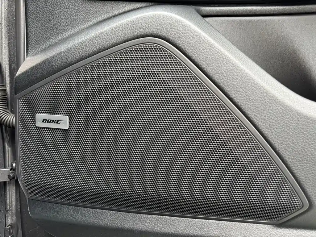 Porsche Cayenne 2019 — фото 16