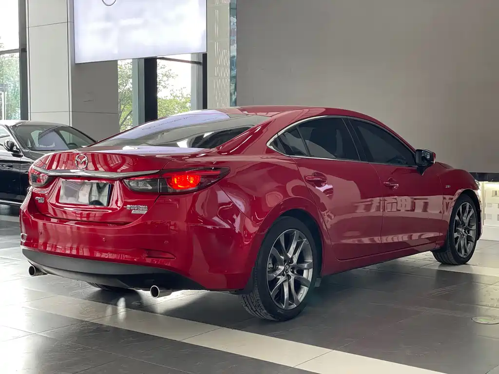 Mazda Atenza 2018 — фото 6