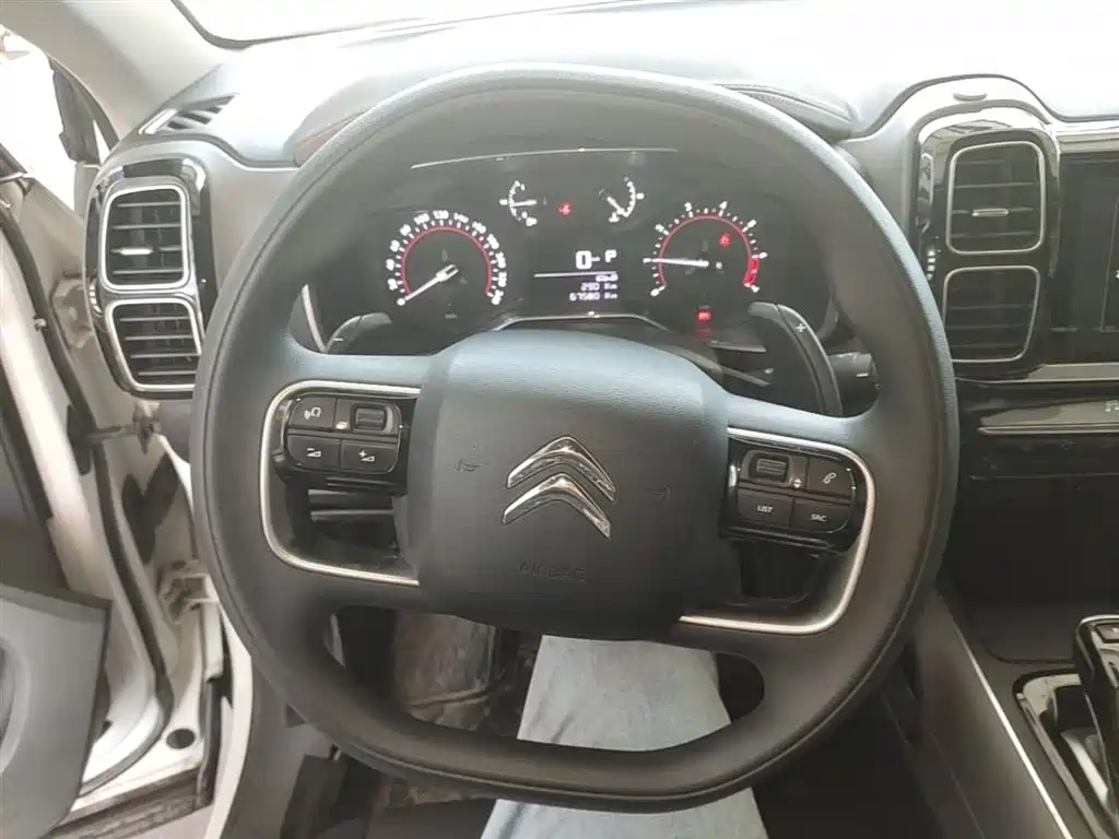 Citroen C5 AIRCROSS 2021 — фото 11