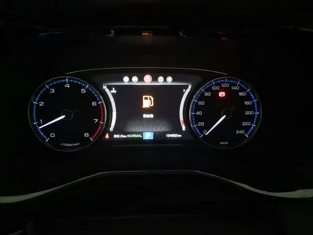 GAC Motor Trumpchi M8 2018 — фото 12
