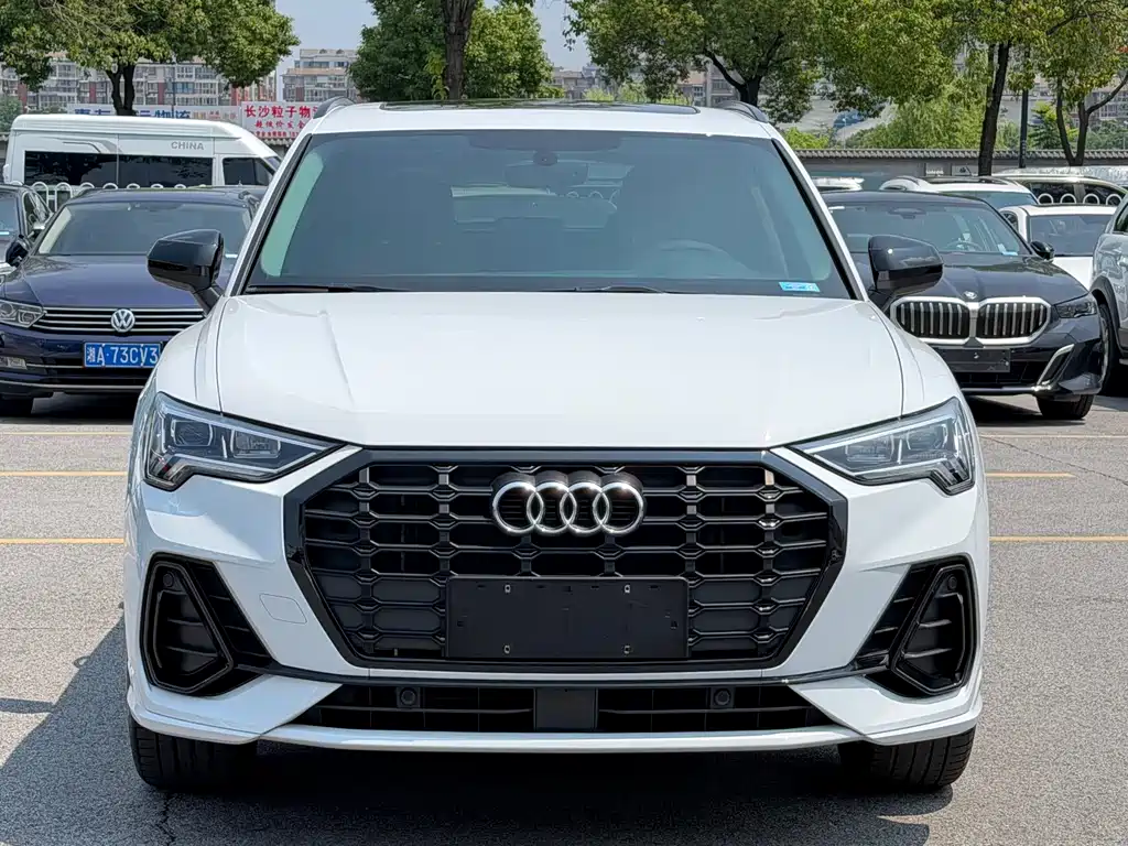 Audi Q3 2023