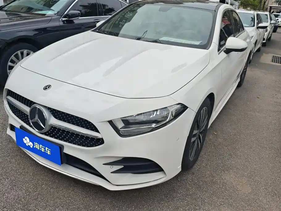 Mercedes-Benz A-Class 2020 — фото 1