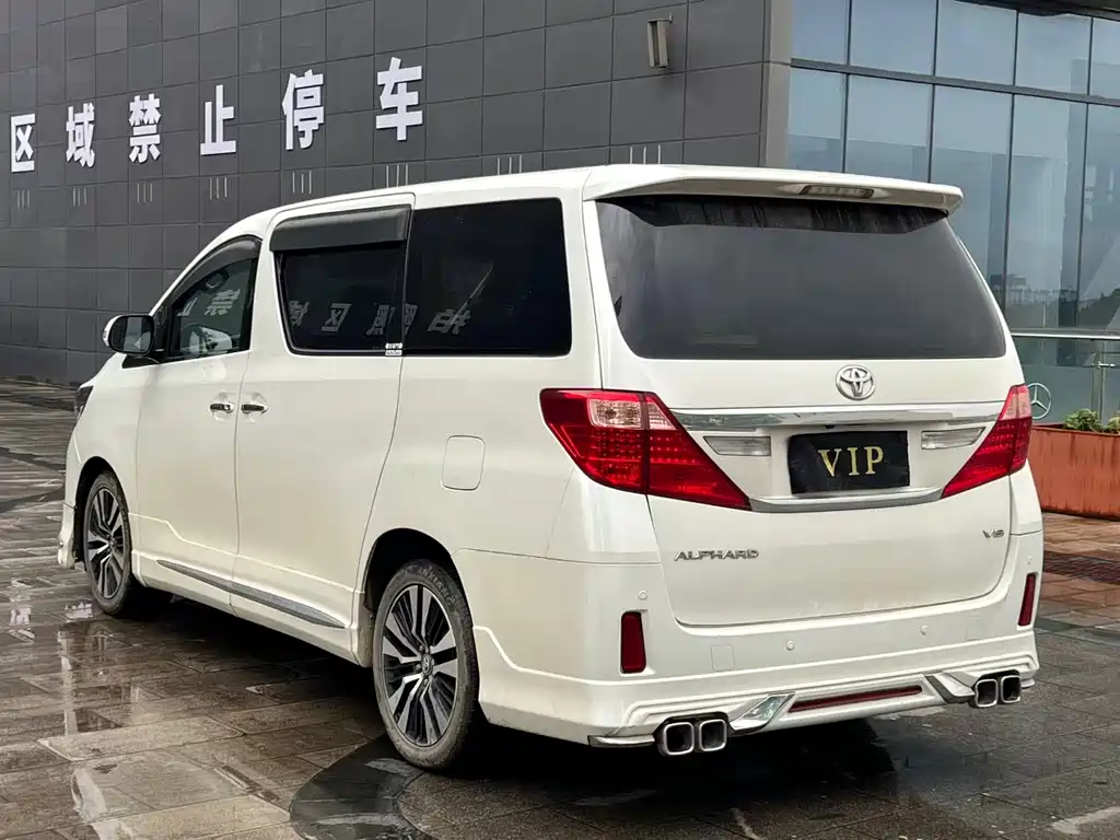 Toyota Alphard 2015 — фото 4