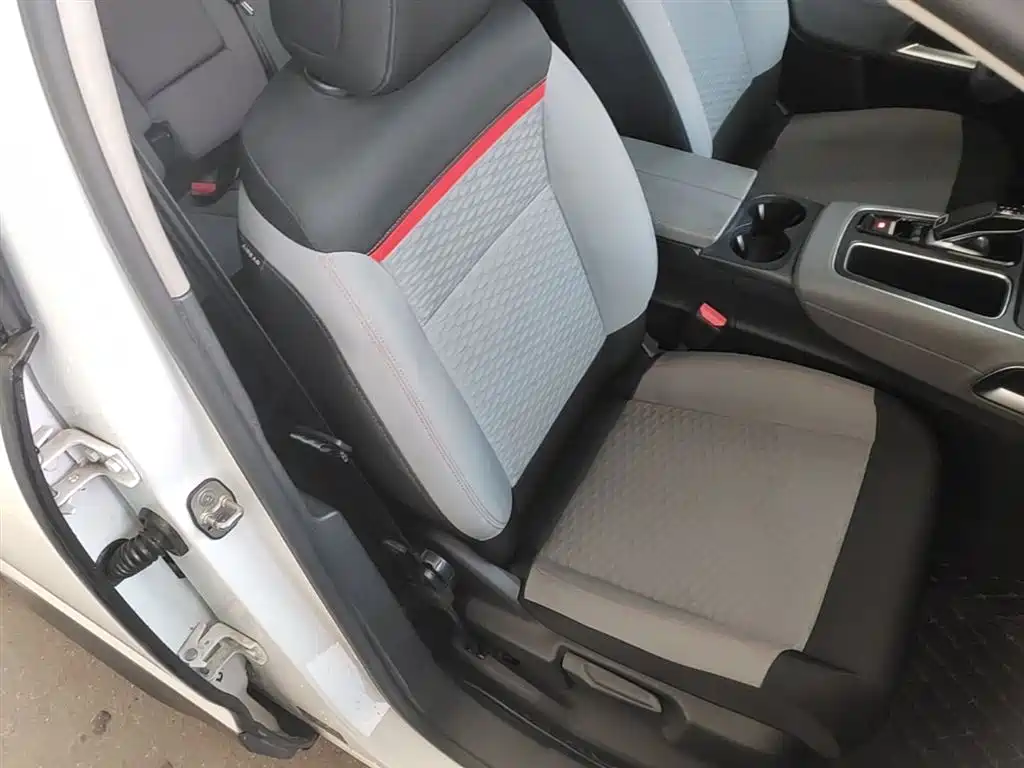 Citroen C5 AIRCROSS 2021 — фото 25