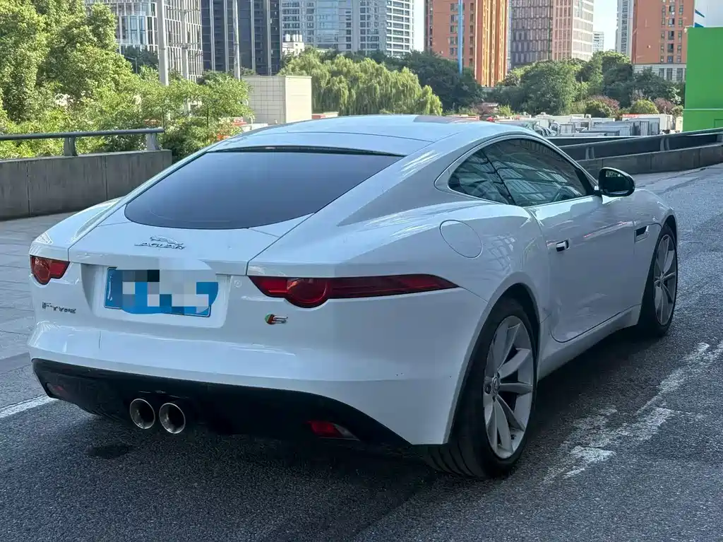 Jaguar F-TYPE 2015 — фото 9