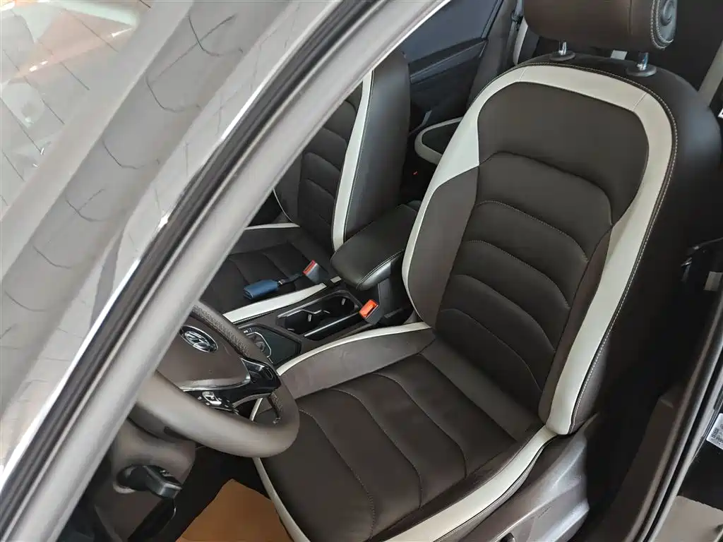 Volkswagen Tiguan L 2019 — фото 15
