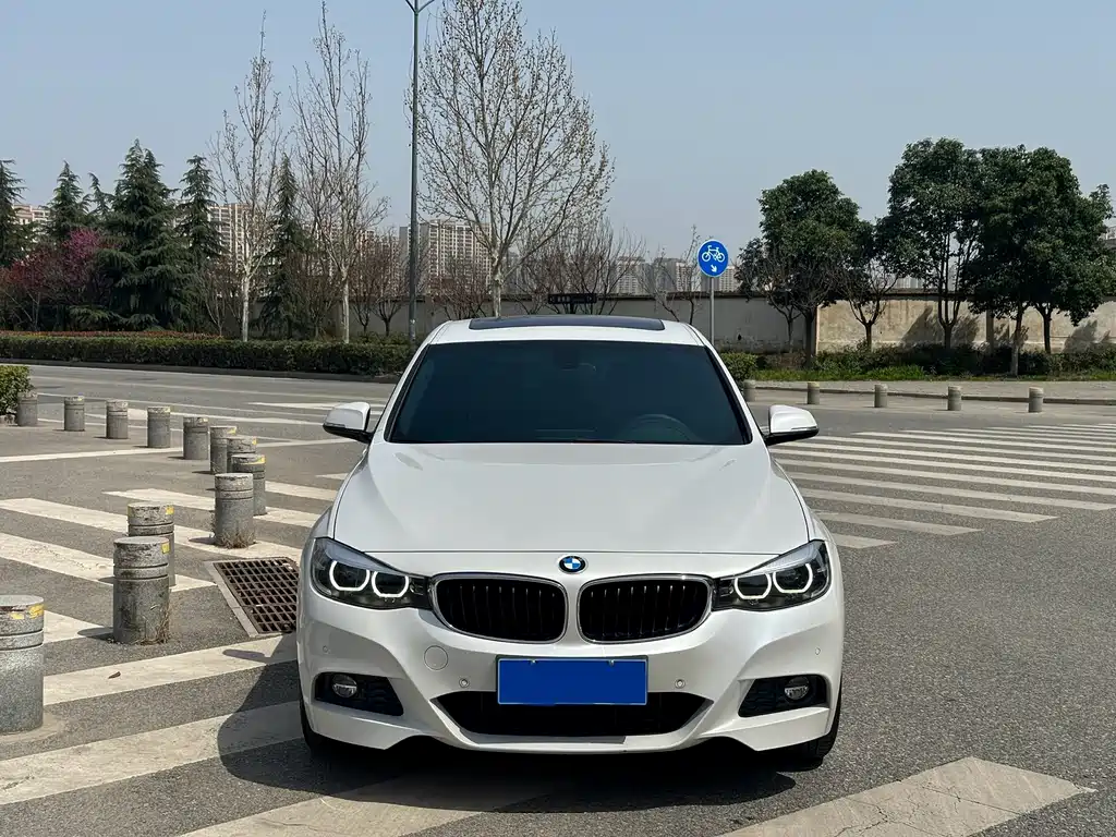 BMW 3 Series GT 2021
