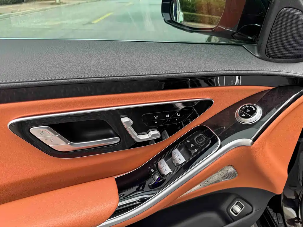 Mercedes-Benz S-Class 2023 — фото 8