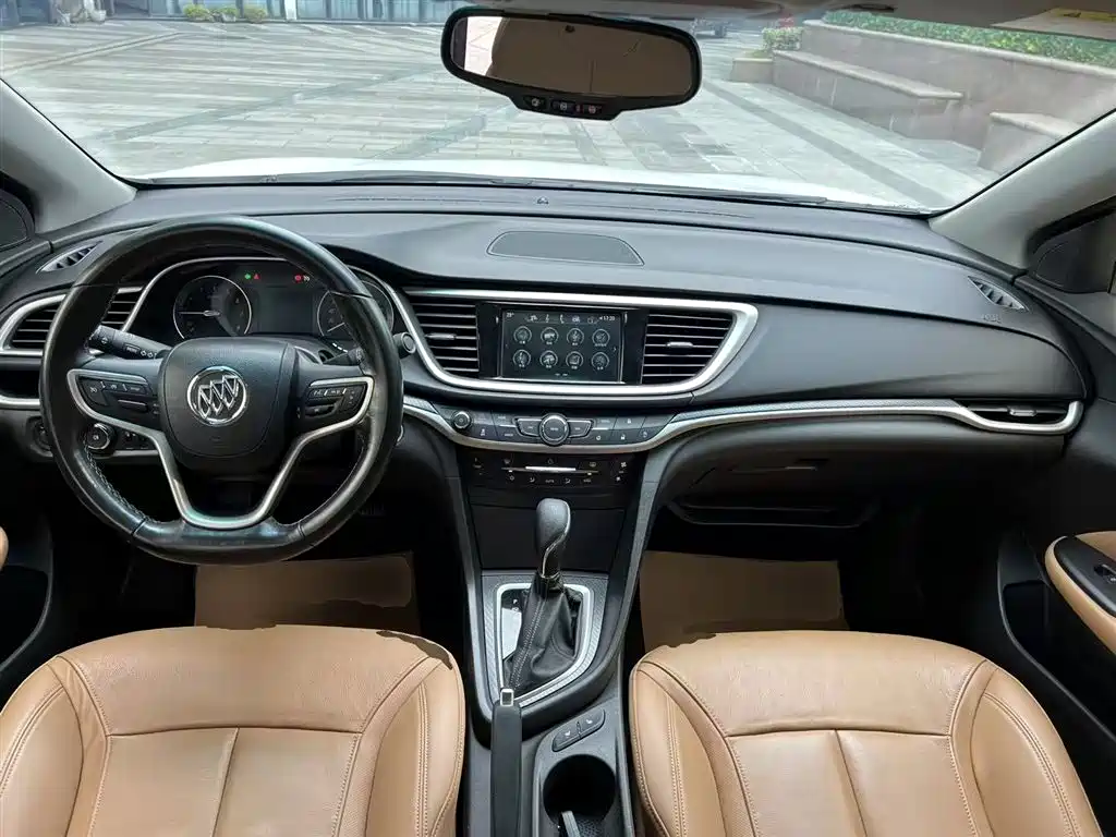 Buick Excelle 2018 — фото 10