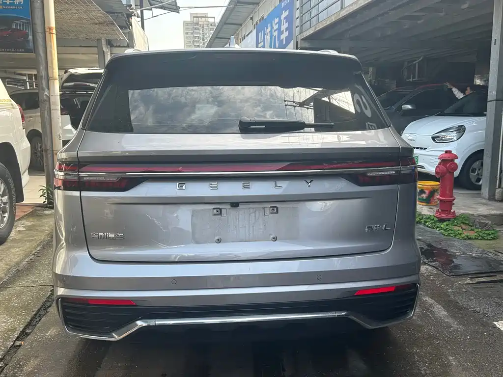 Geely Xingyue L 2023 — фото 10