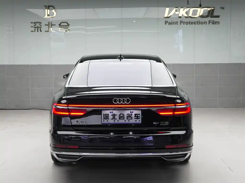Audi A8 2019 — фото 23