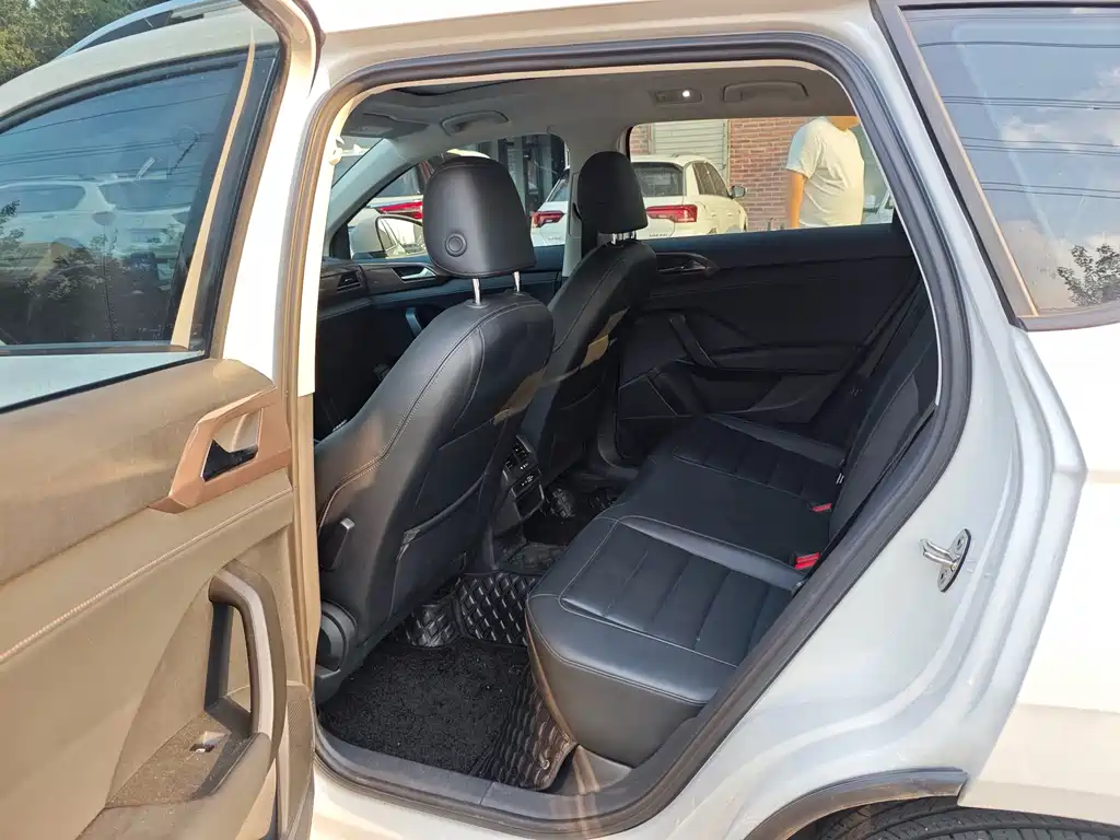 Volkswagen Tuyue 2021