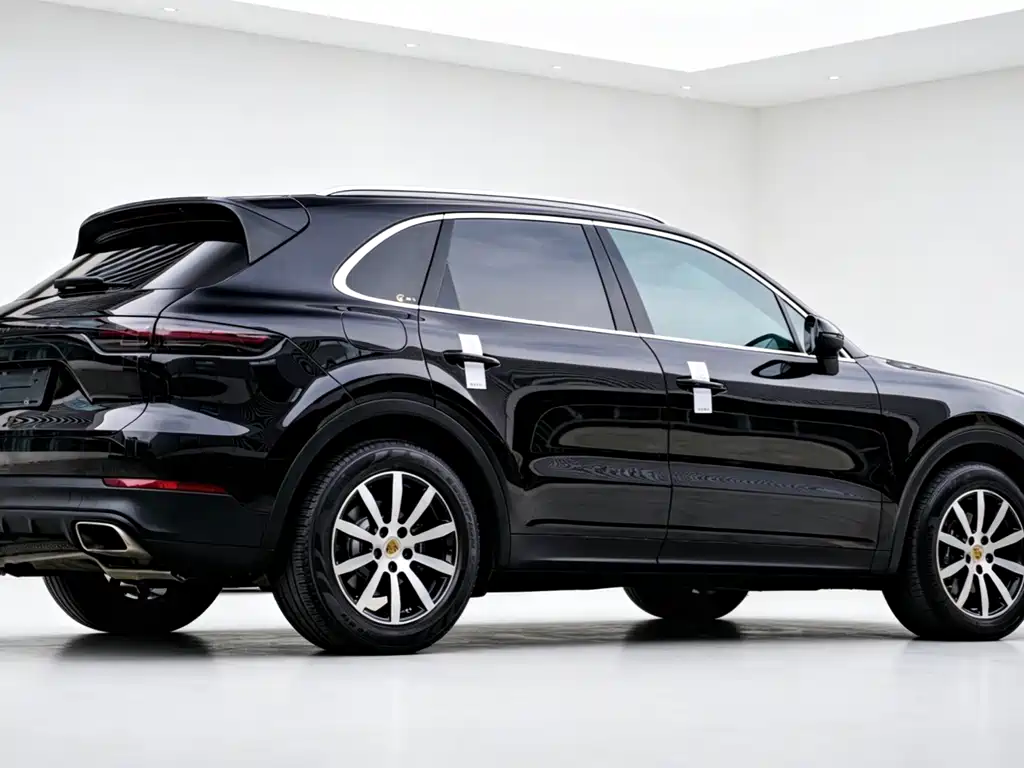 Porsche Cayenne 2018 — фото 9