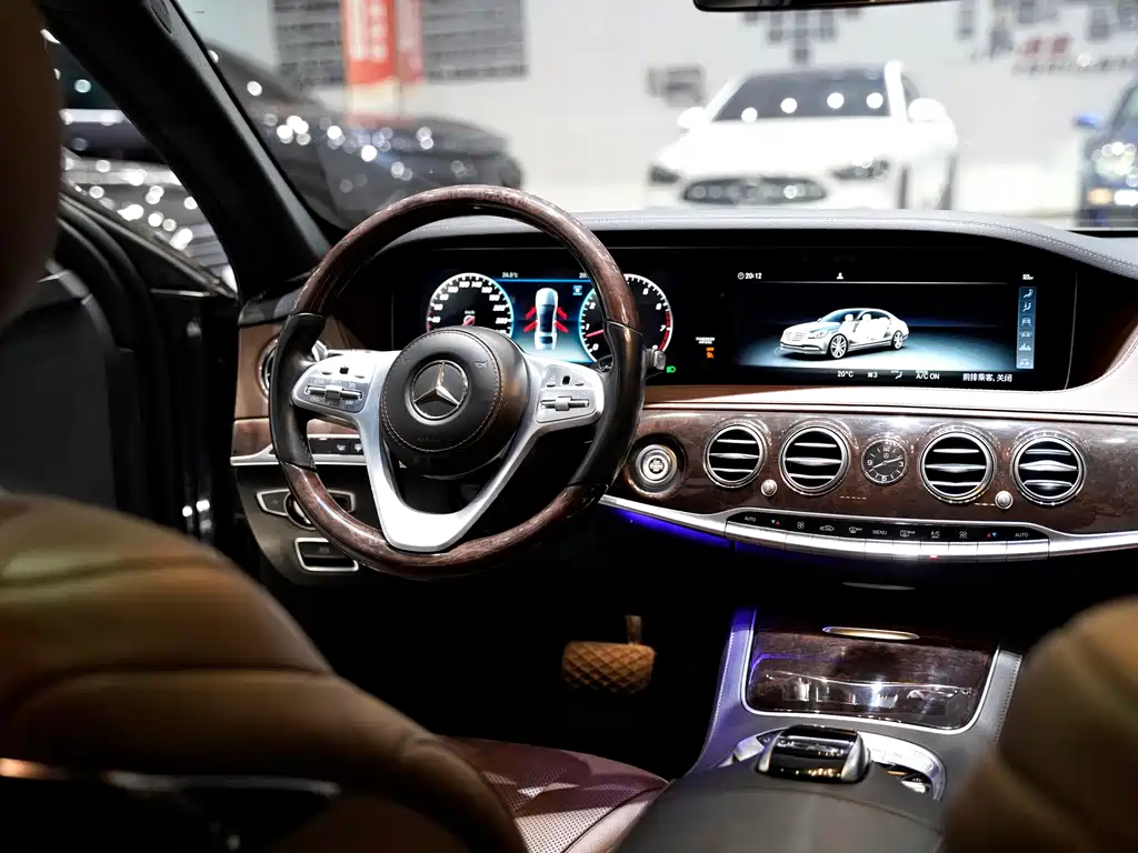 Mercedes-Benz S-Class 2017 — фото 17