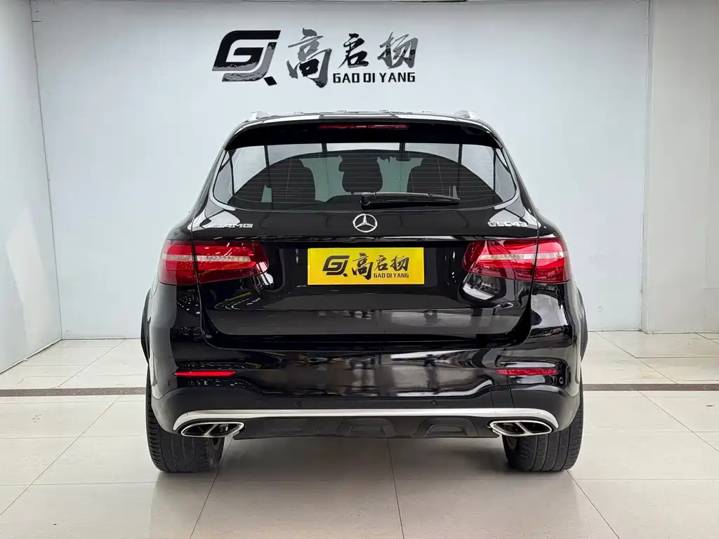 Mercedes-Benz GLC AMG 2018 — фото 27