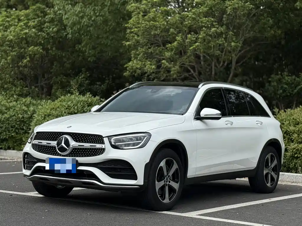Mercedes-Benz GLC 2022 — фото 1