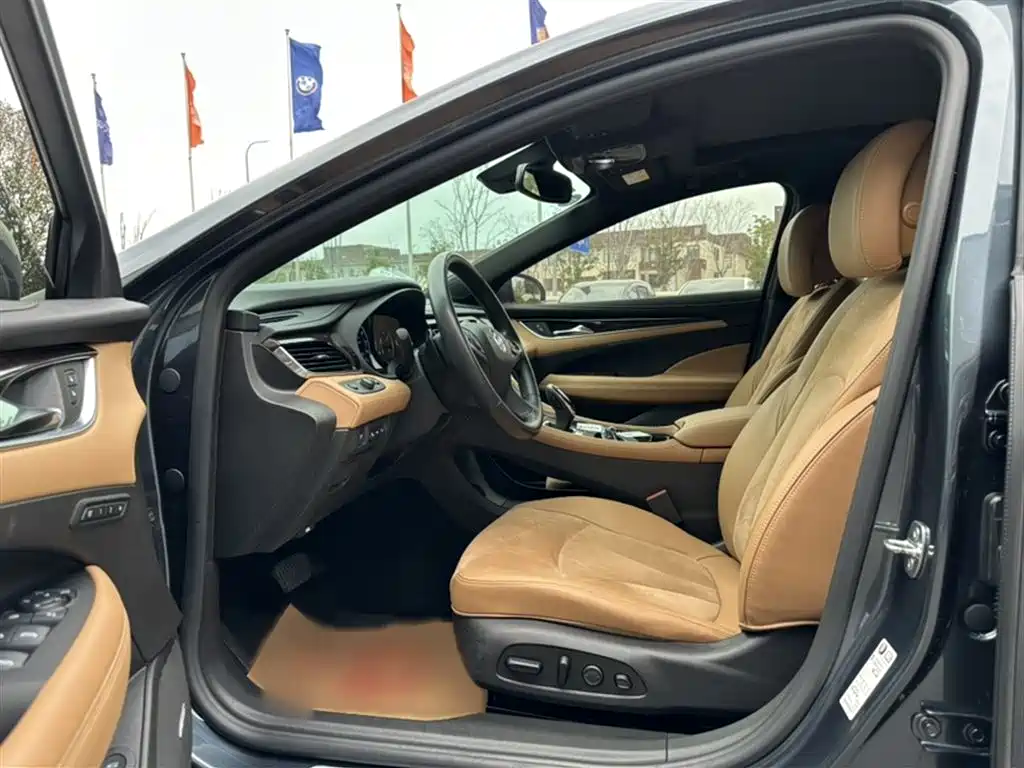 Buick LaCrosse 2019 — фото 13