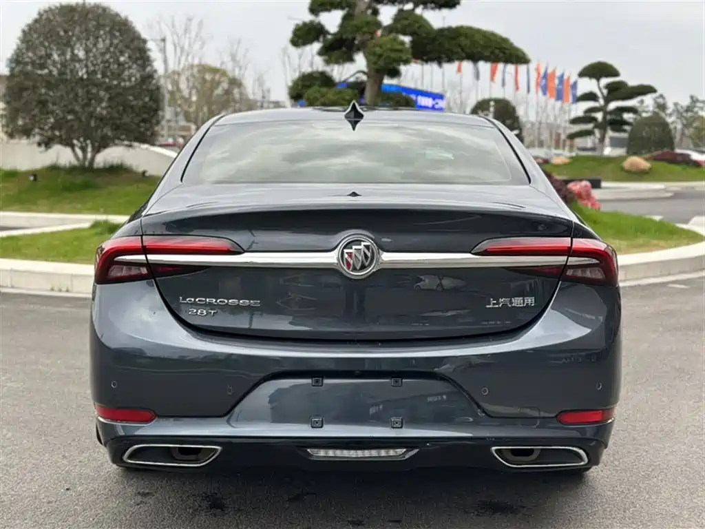 Buick LaCrosse 2019 — фото 9