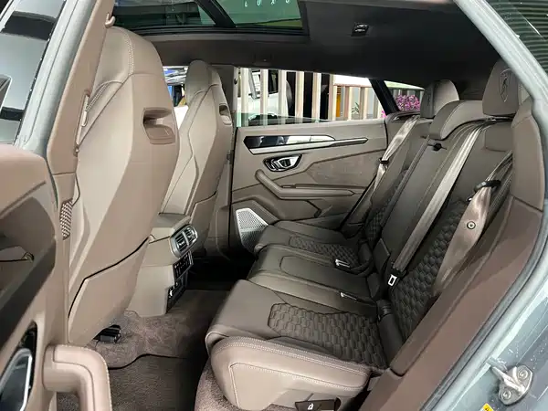 Lamborghini Urus 2023