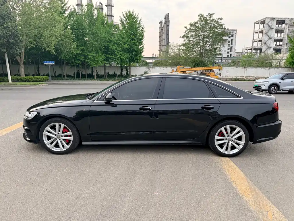 Audi A6L 2018 — фото 4
