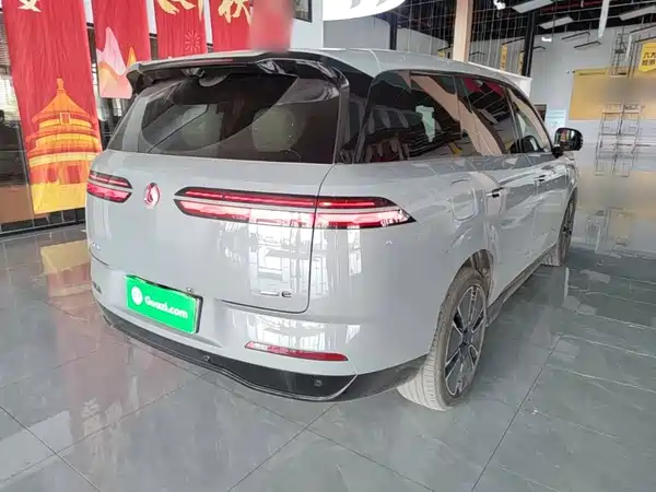 Denza N8L 2025