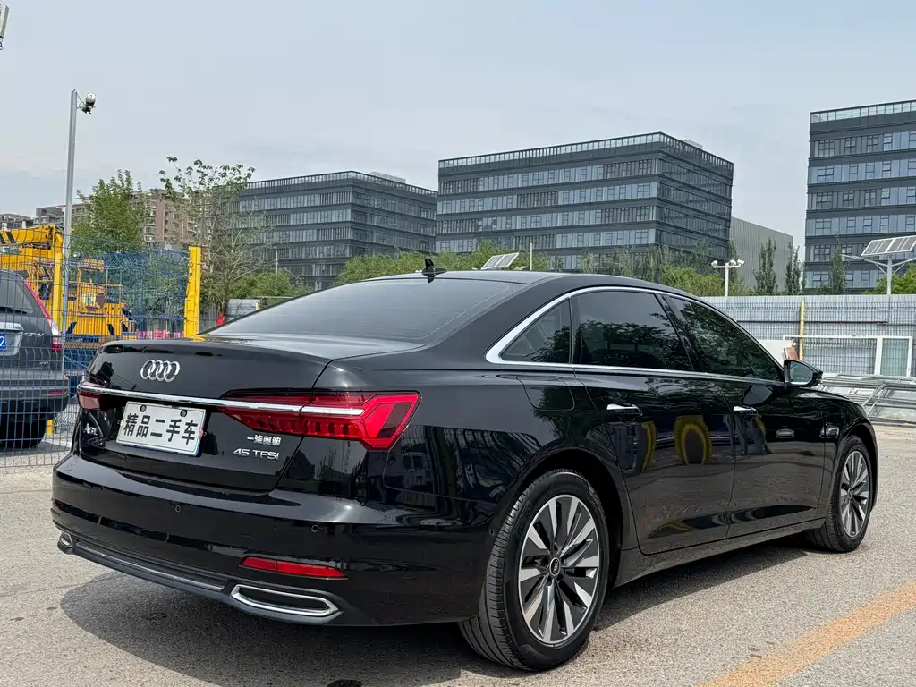 Audi A6L 2022 — фото 20