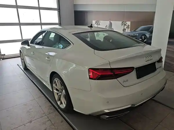 Audi A5 2024