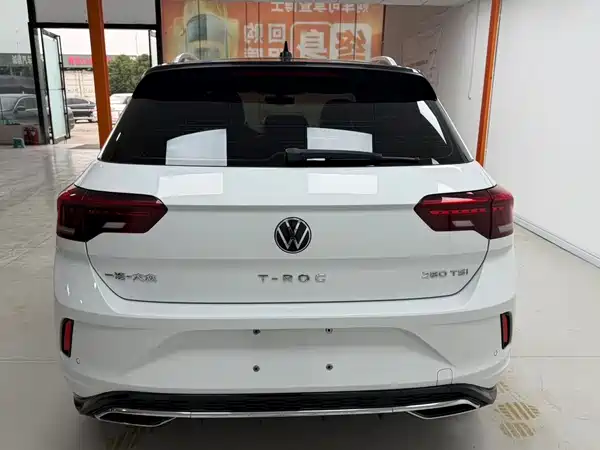 Volkswagen T-Roc 2023