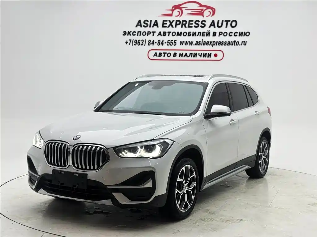 BMW X1 2021 — фото 1