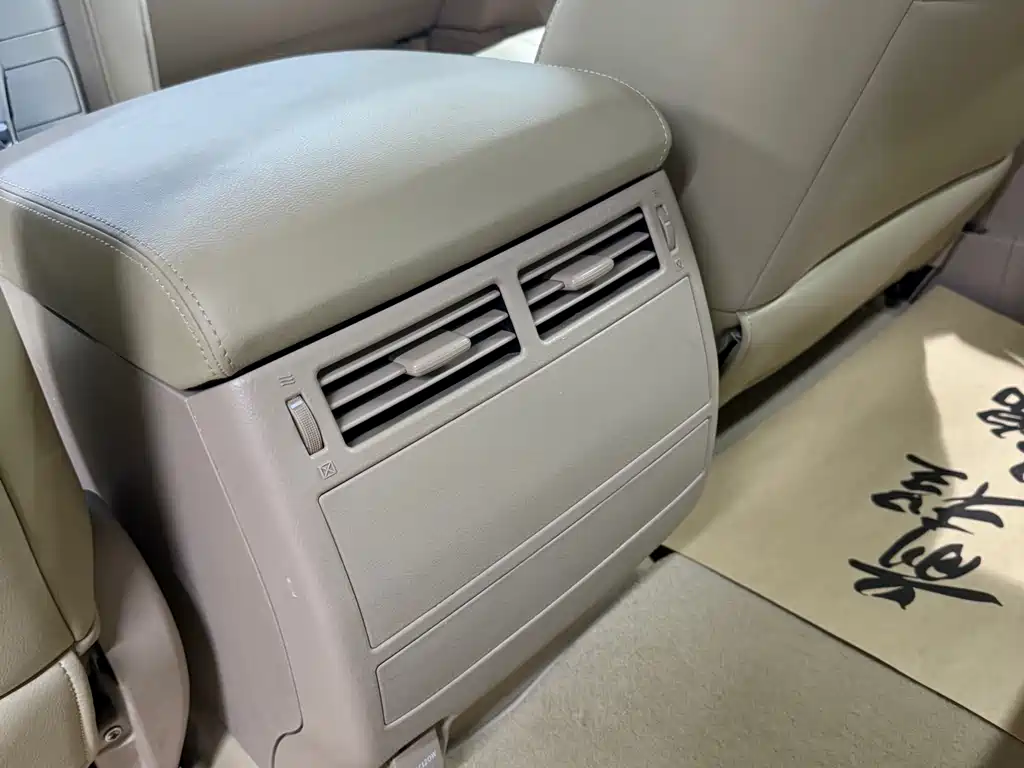 Toyota Land Cruiser 2015 — фото 25