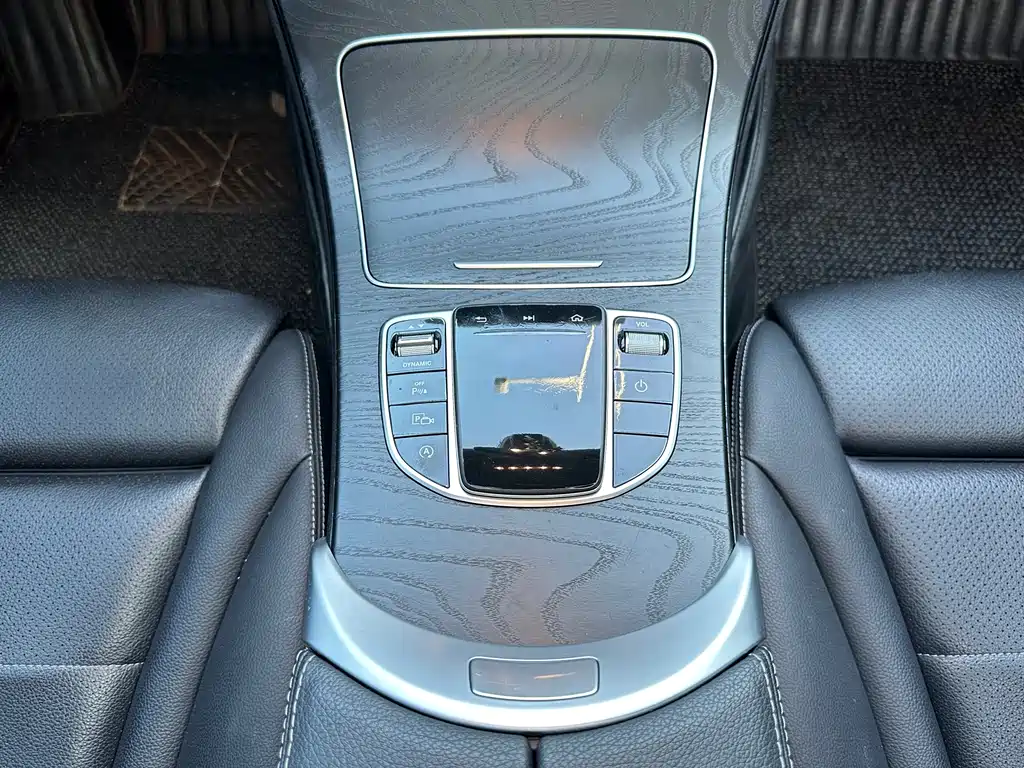 Mercedes-Benz C-Class 2019 — фото 16