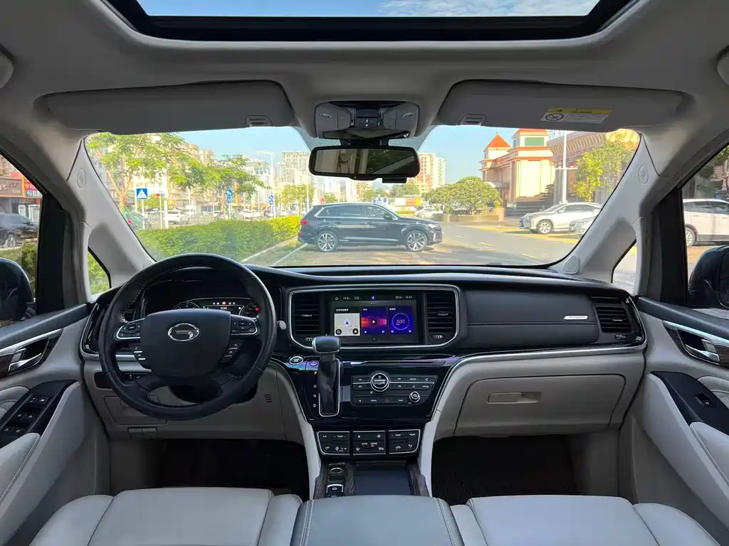 GAC Motor Trumpchi M8 2019 — фото 16