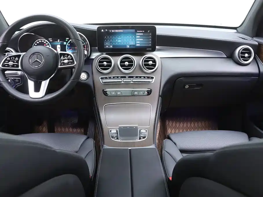 Mercedes-Benz GLC 2021 — фото 24