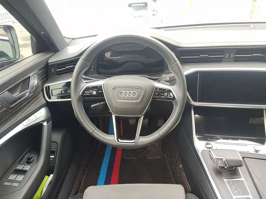 Audi A6L 2023 — фото 3