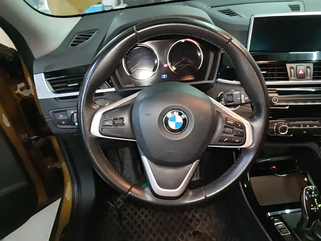 BMW X2 2019 — фото 11