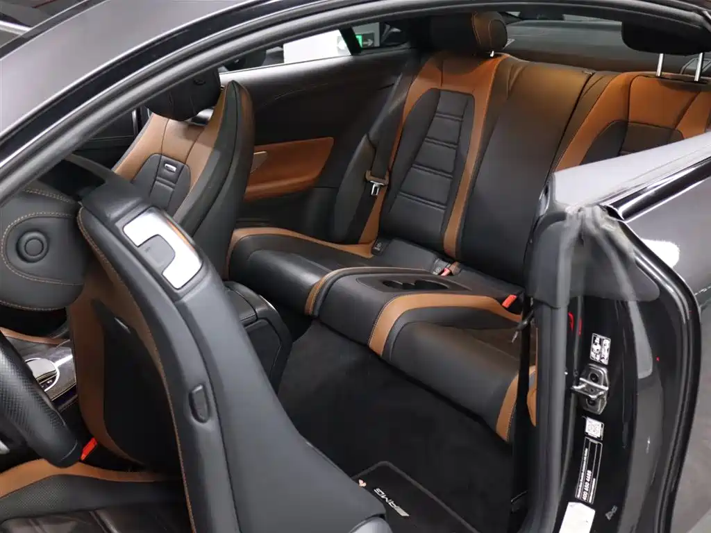 Mercedes-Benz E-Class AMG 2021 — фото 25