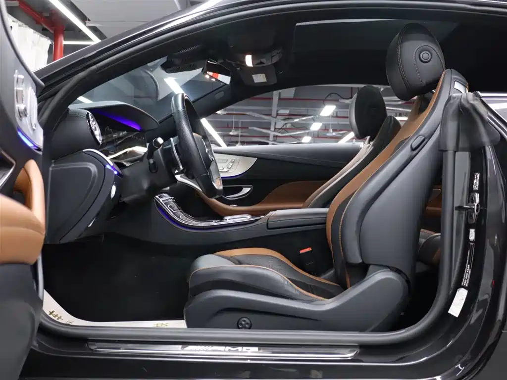 Mercedes-Benz E-Class AMG 2021 — фото 8