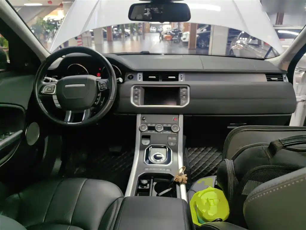 Land Rover Evoque 2017 — фото 6