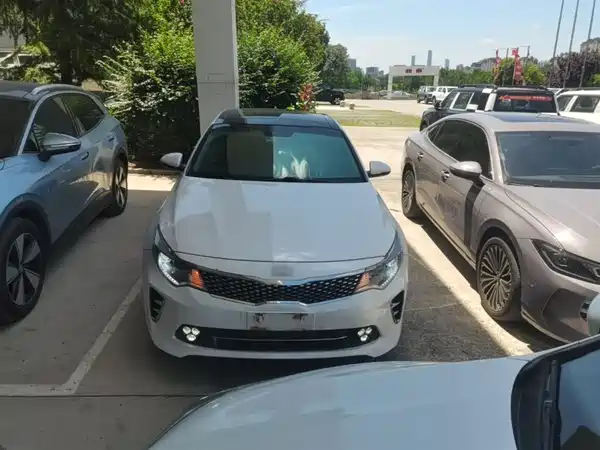 Kia K5 2016